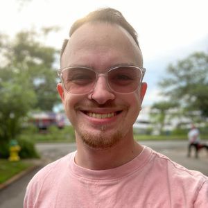 Meet your Posher, Evan